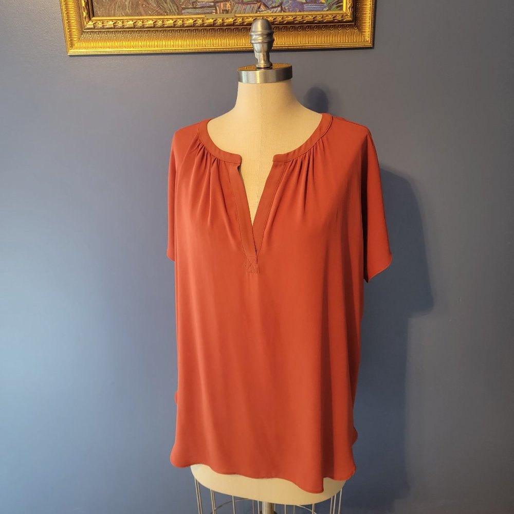 LOFT - Mixed media, s/s blouse